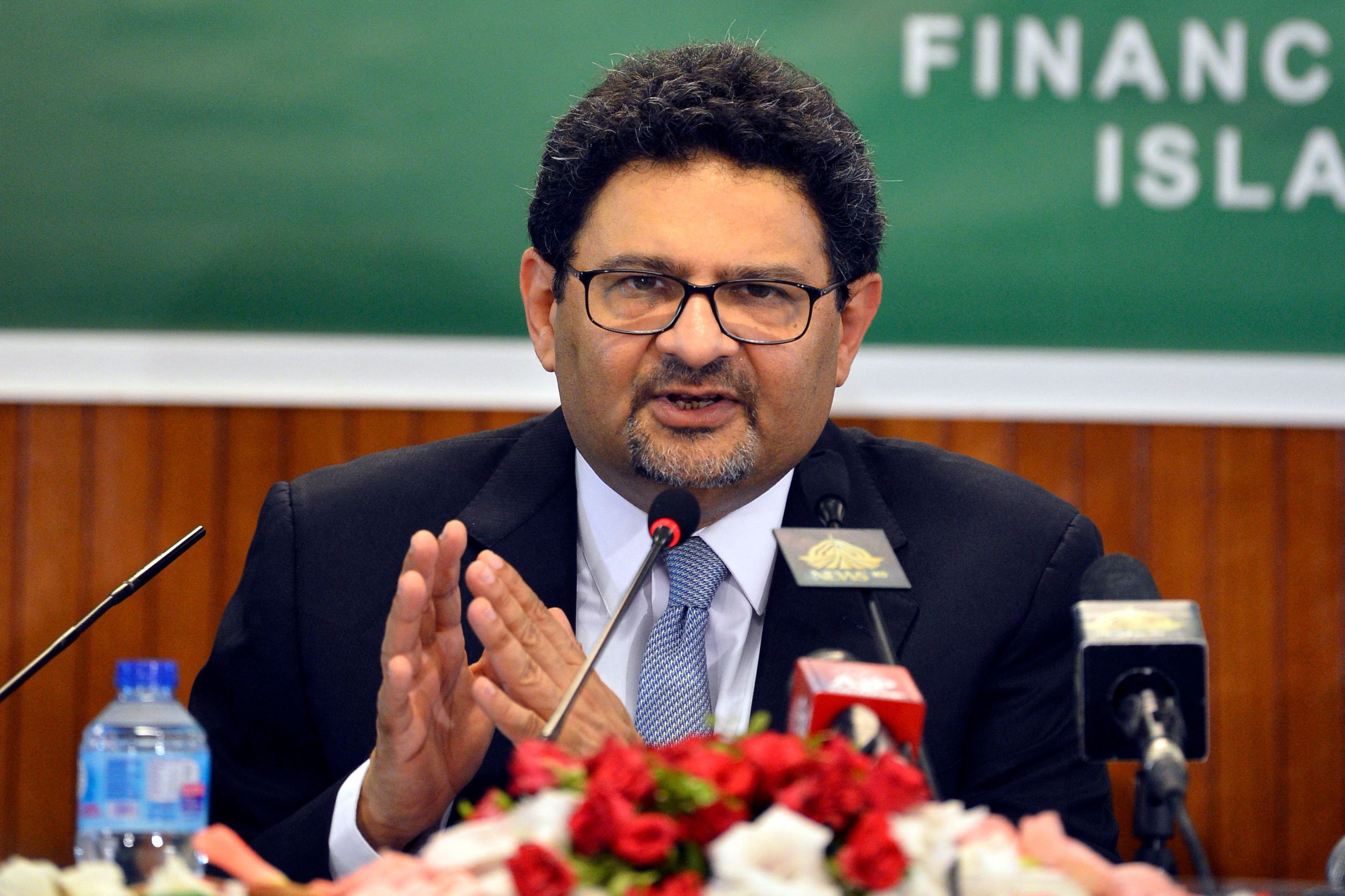 Pakistan Ismail Ror Pakistan Going Through ‘very Difficult’ Phase, Says FM Ismail A Day ...