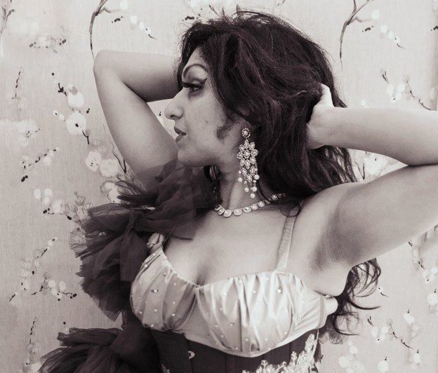 Bolly Ditz Dolly: ‘Smash Metaphorical Boxes If You Need To’ - GG2