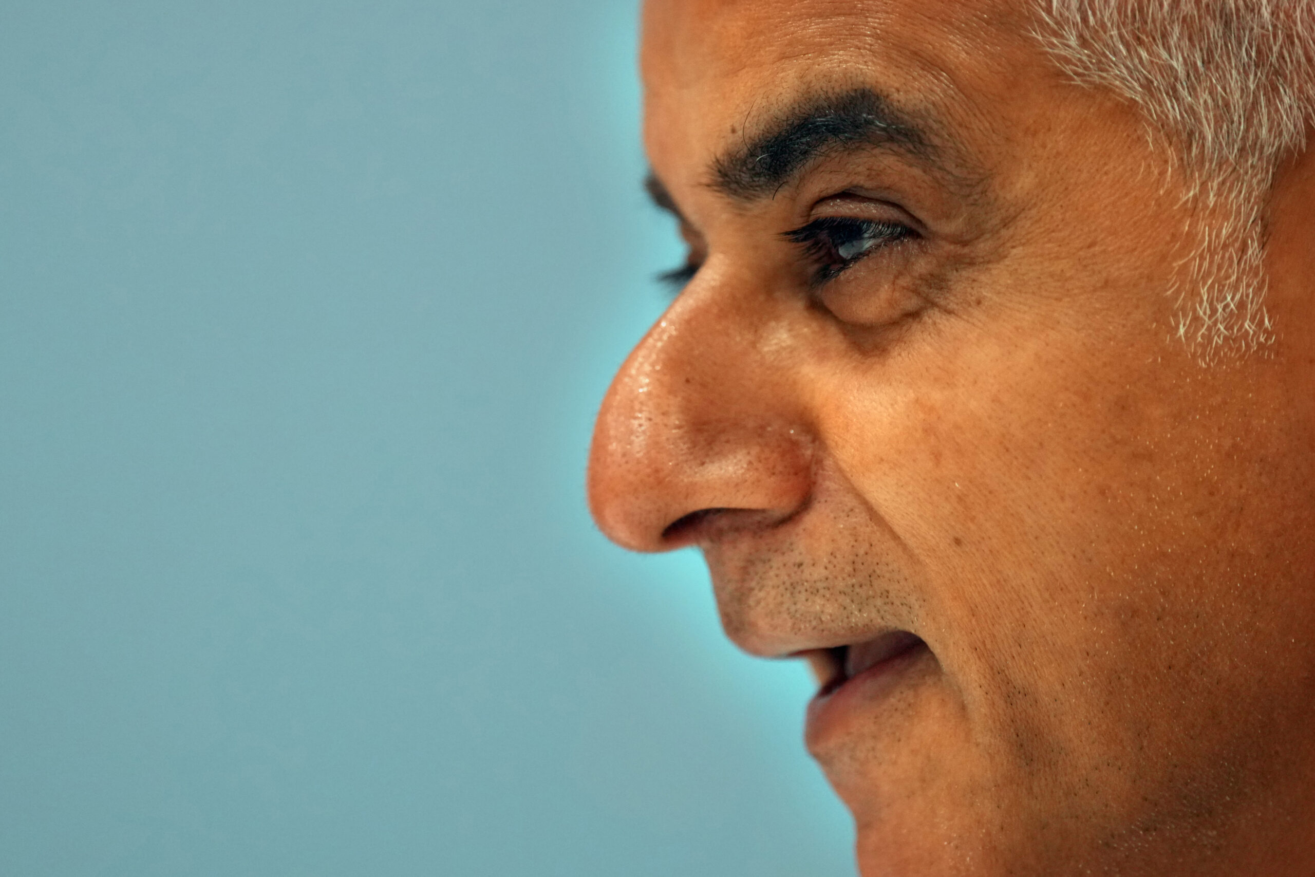 Sadiq Rind Unite To End Race Hatred, Says Sadiq Khan - GG2